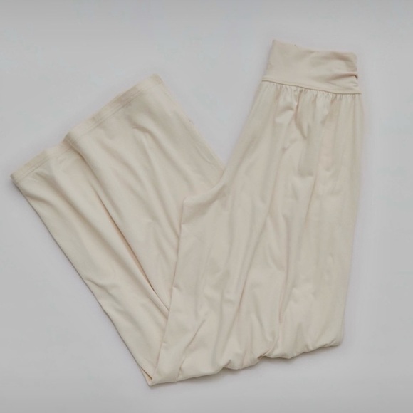 Go With the Flow ~ Cream Women's Wide Leg Pants Size Large New With Tags - Picture 4 of 9